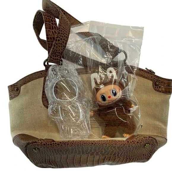 Coldwater Creek Purse with Free Charm Tan Beige Brown Tote Bag Handbag Womens‎ - Picture 2 of 12